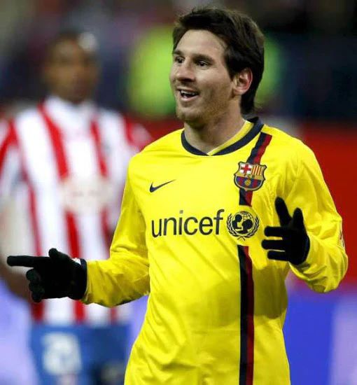 لباس دوم مسی در بارسلونا 2008/09