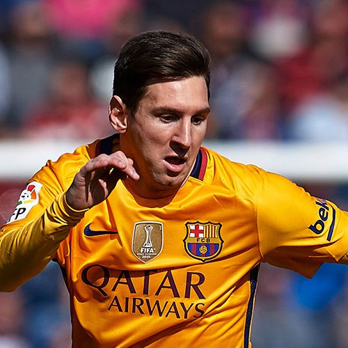 لباس دوم مسی در بارسلونا 2015/16