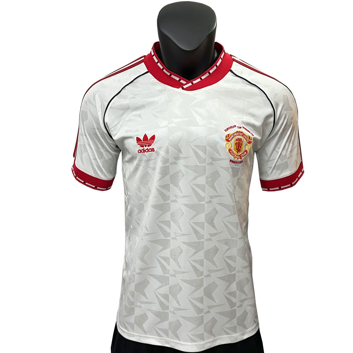 لباس اروپایی منچستر یونایتد 1991 لباس اروپایی منچستر یونایتد 1991