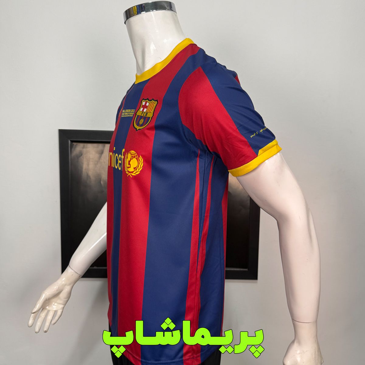 پیراهن شورت بارسلونا 2010/11 پیراهن شورت بارسلونا 2010/11