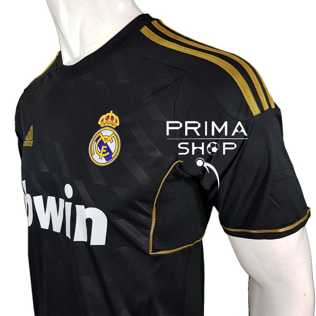 لباس کلاسیک دوم رئال مادرید 2012