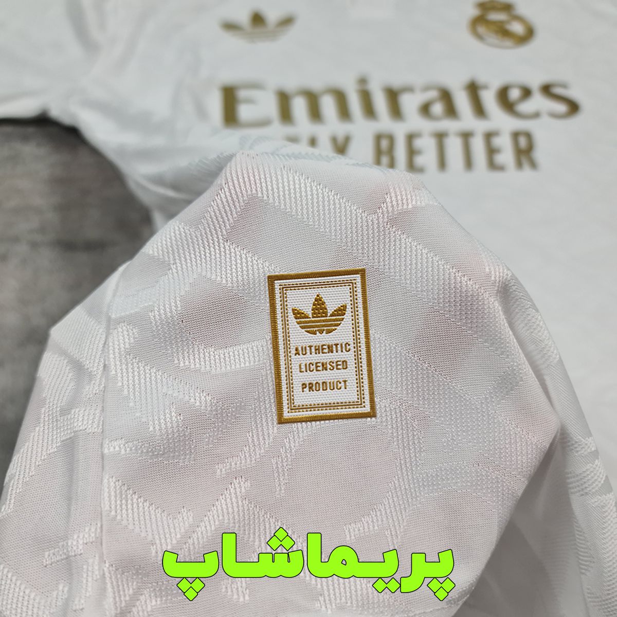 لباس پلیری سفید سوم رئال مادرید 2025 لباس پلیری سفید سوم رئال مادرید 2025