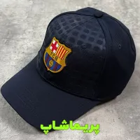 کلاه بارسلونا لبه دار سرمه ای طرح مربعی